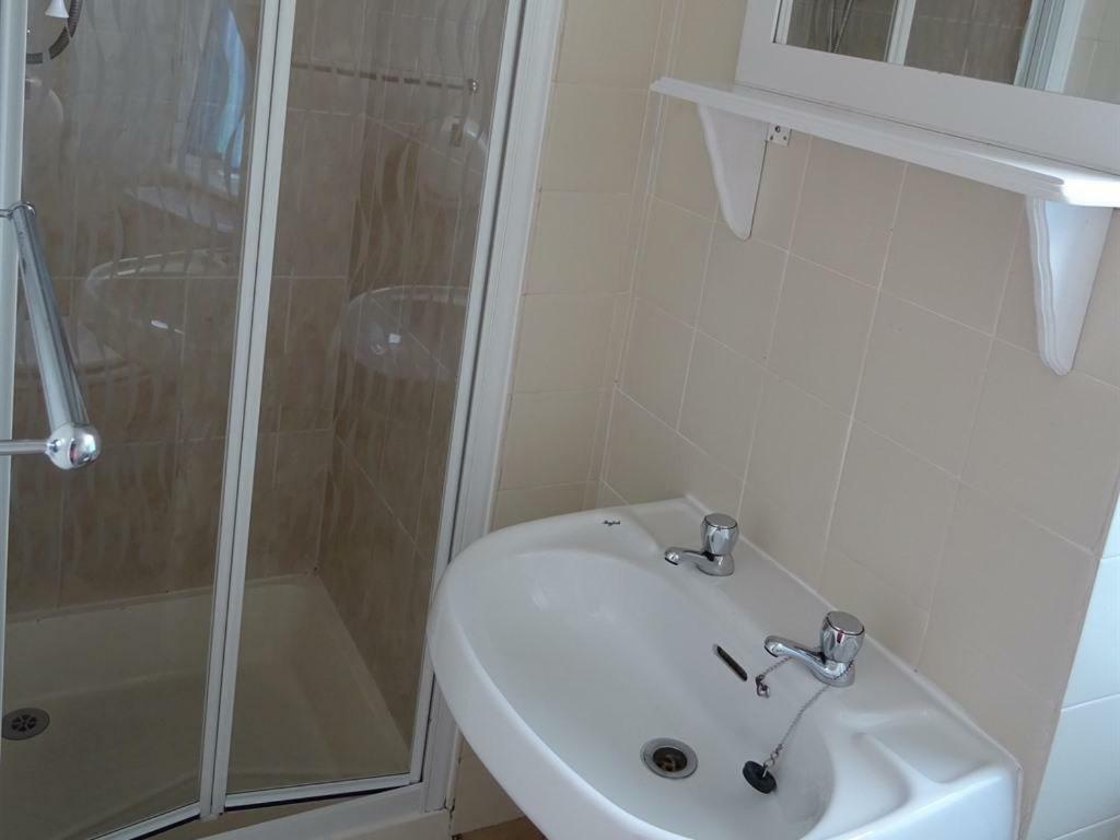 Abreakaway Lodge New Quay Rom bilde